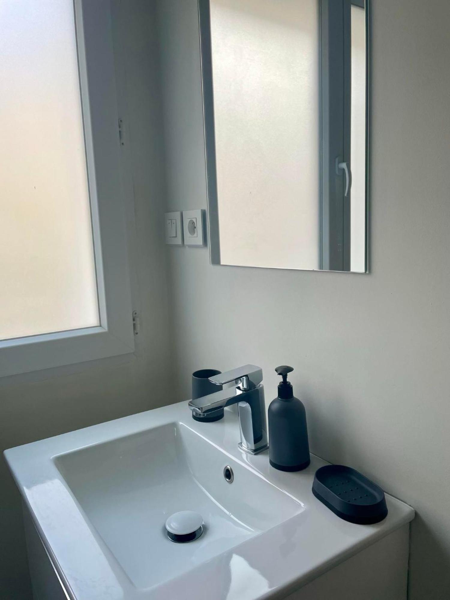 Appartement Cosy Proche Gare Angers Bagian luar foto